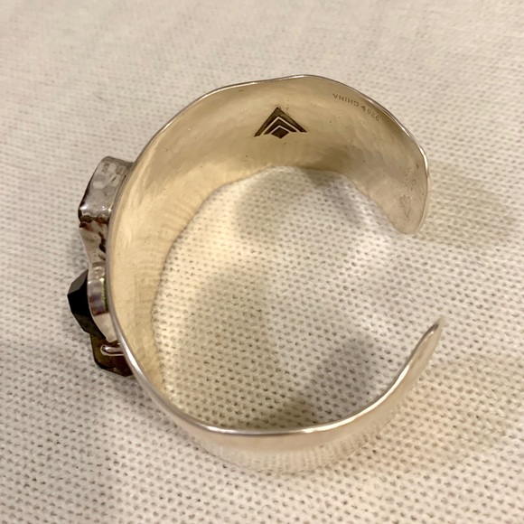 Silpada Sterling Silver “Crystal Cave” Cuff - Picture 3 of 4